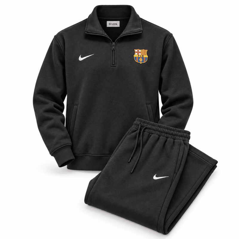 Quarter-Zip Tracksuits for UAE Winter: Fit & Outfit Guide - Dark Trading