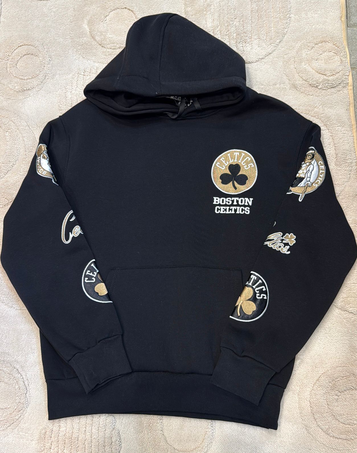 Boston Celtics Black "Multi-Patch" Heavyweight Hoodie – NBA Streetwear Essential