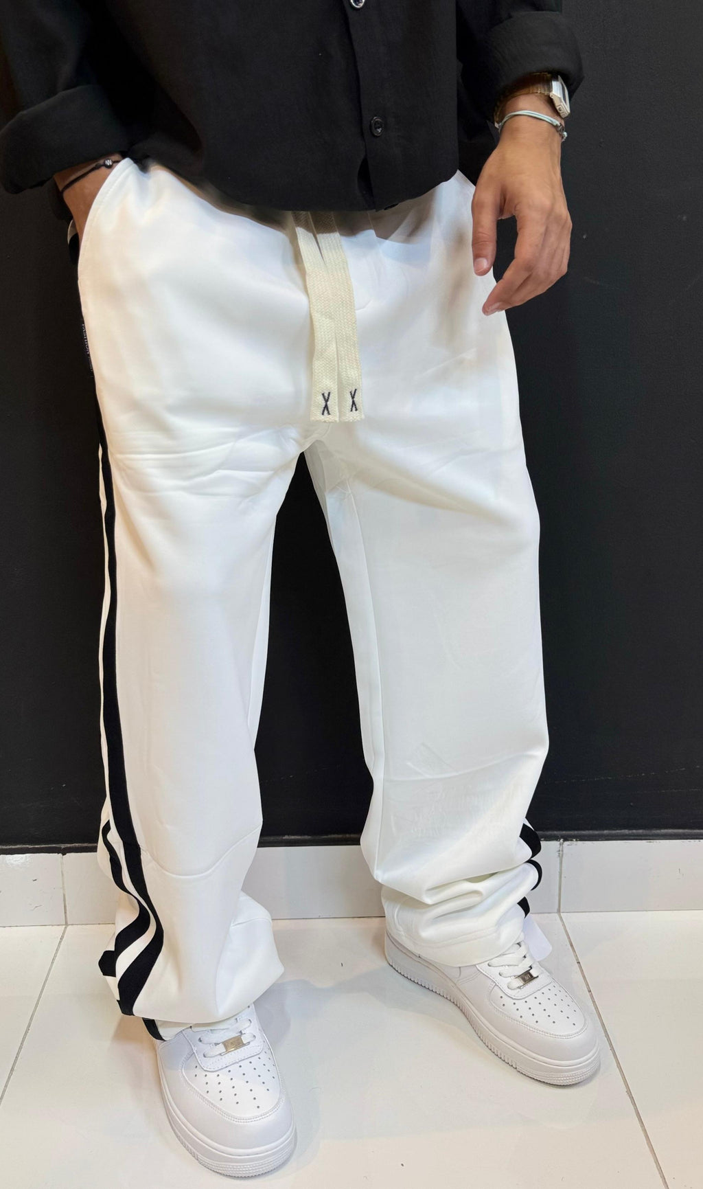 BERLIN Bold White Streetwear Sweatpants