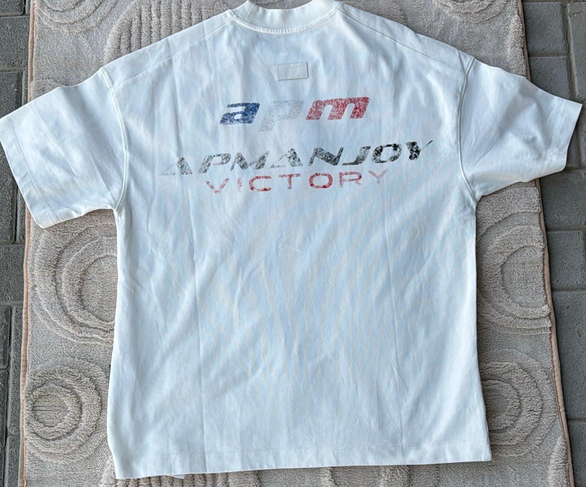 Cream White "APM APMANJOY VICTORY" Graphic T-Shirt