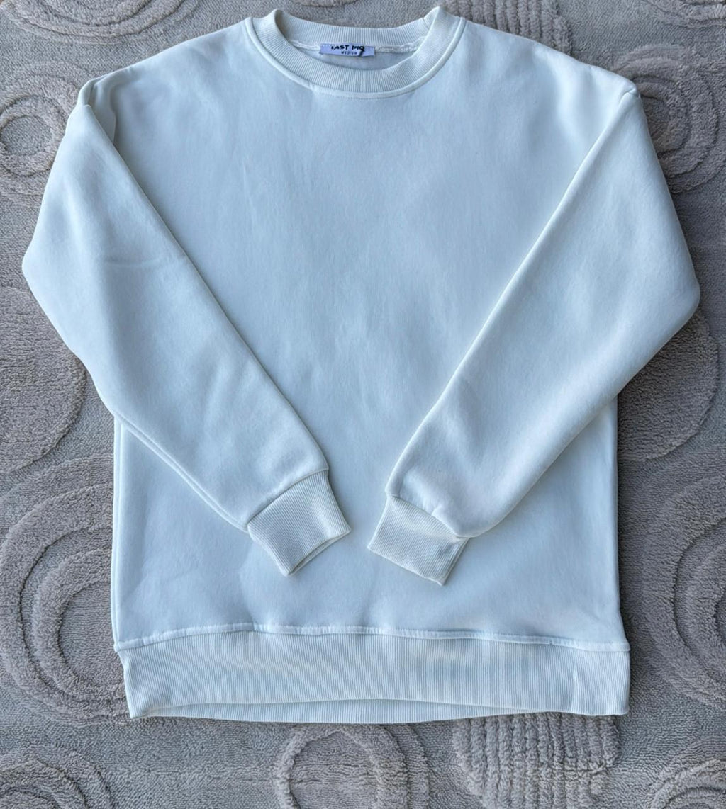 LAST PICK Oversized White/Cream Crewneck Sweatshirt | Cozy Basic