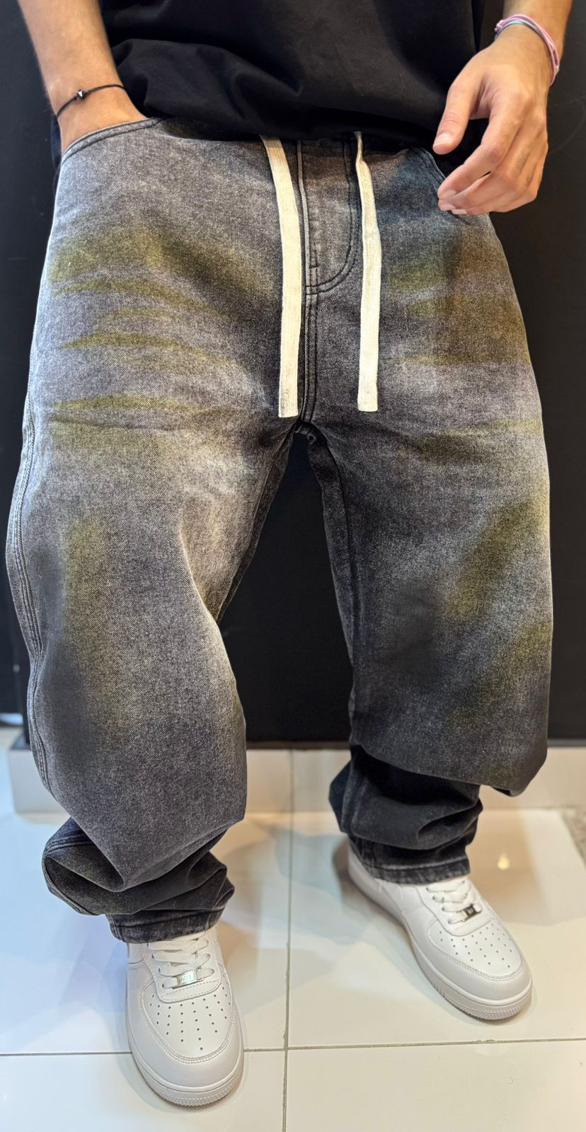 Toxic Wash Baggy Pants: Distressed Grunge Style