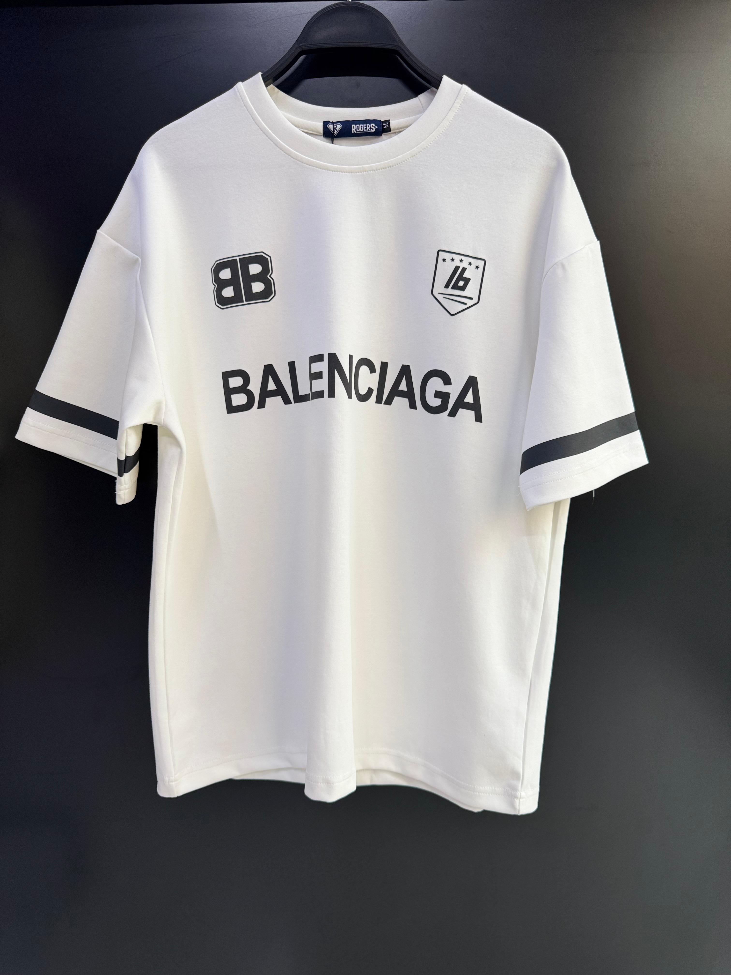 Balenciaga Logo Oversized T-Shirt