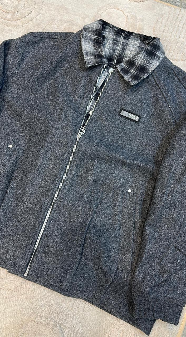 Vonshy Dark Grey Felted Jacket with Plaid Contrast Collar