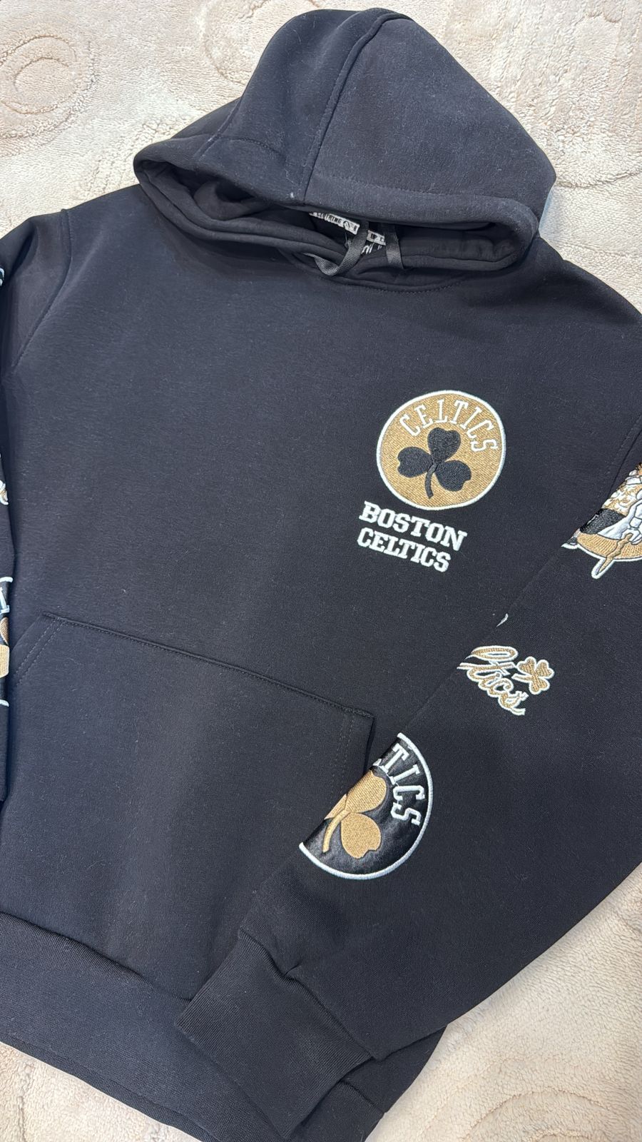 Boston Celtics Black "Multi-Patch" Heavyweight Hoodie – NBA Streetwear Essential