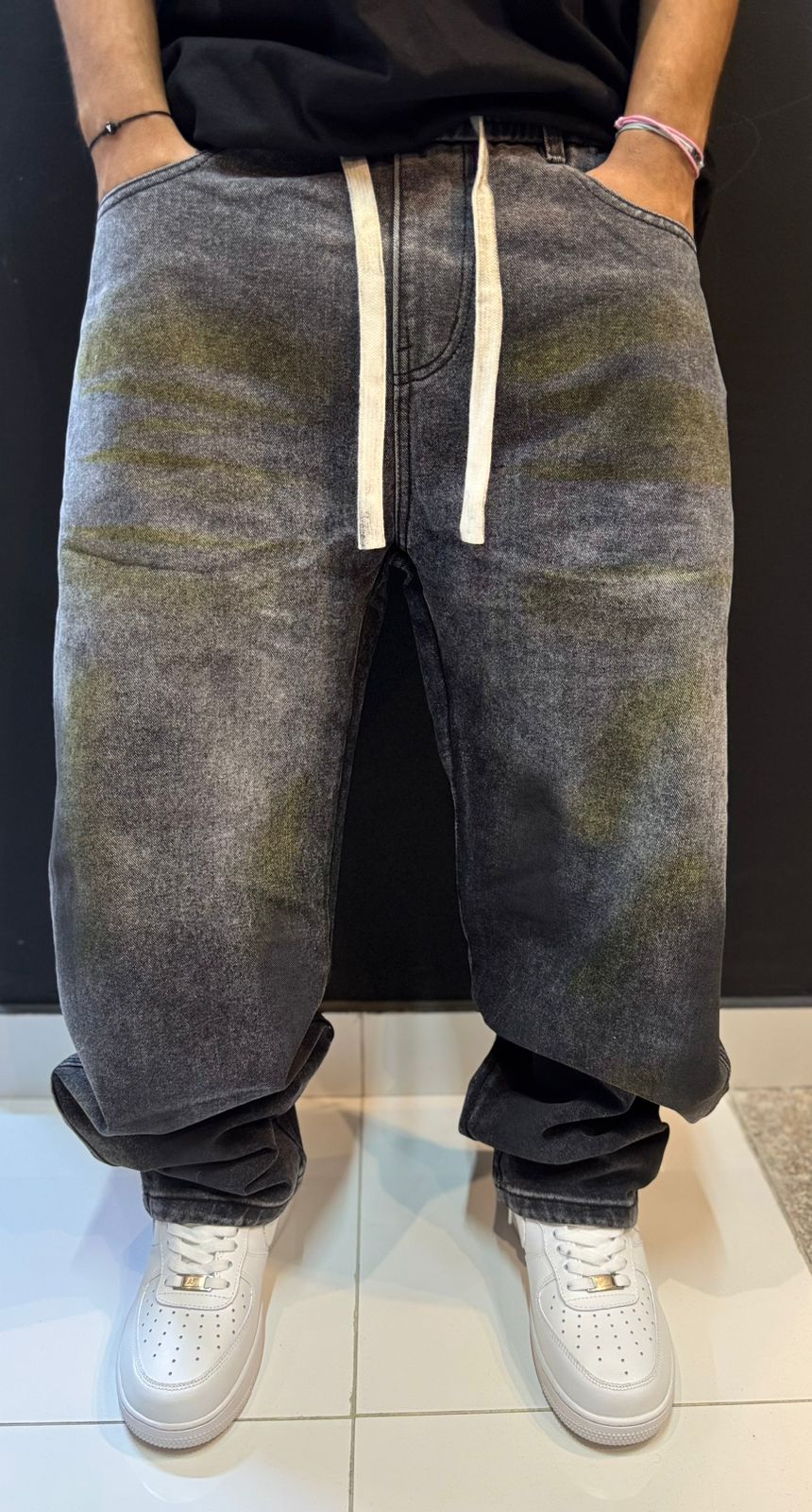 Toxic Wash Baggy Pants: Distressed Grunge Style