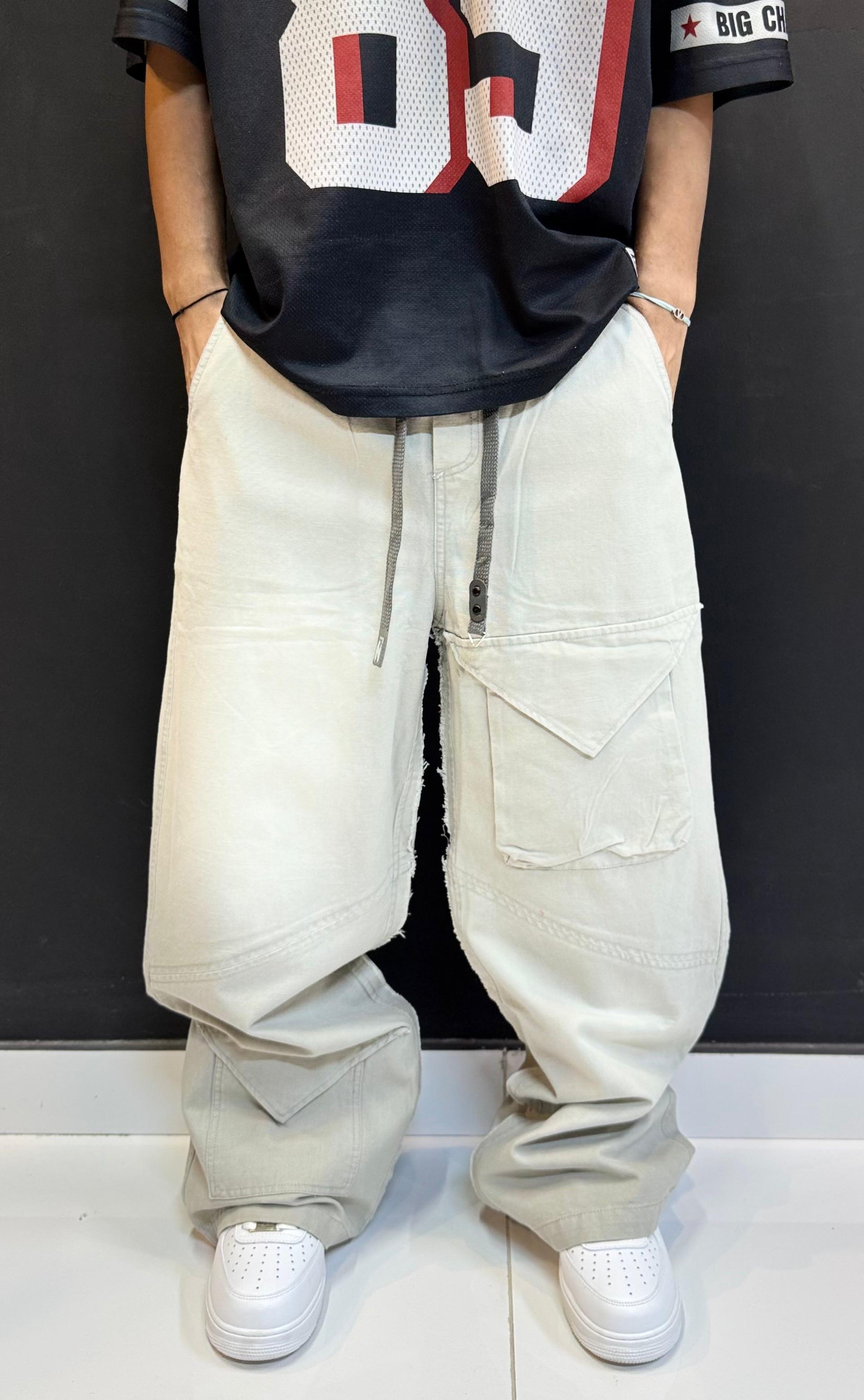 Oversized Beige/Off-White Baggy Cargo Pants | Distressed Streetwear Trousers