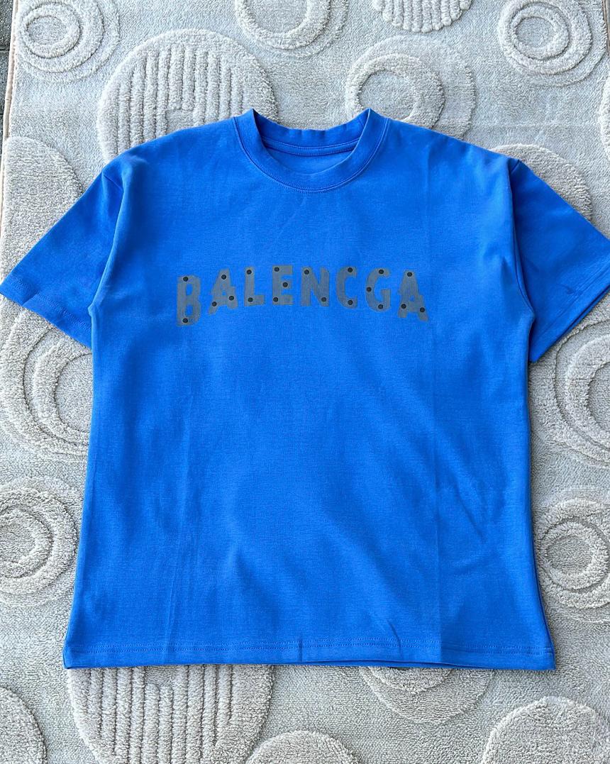 Vibrant Blue T-Shirt with Studded-Effect "BALENCGA" Logo Graphic
