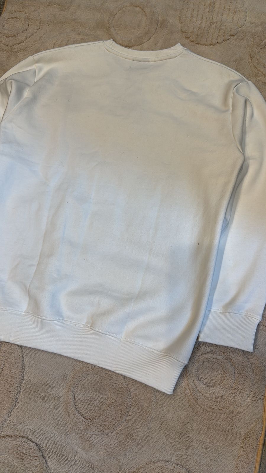 Pull&Bear White/Cream Crewneck Sweatshirt - Tonal Embossed Logo