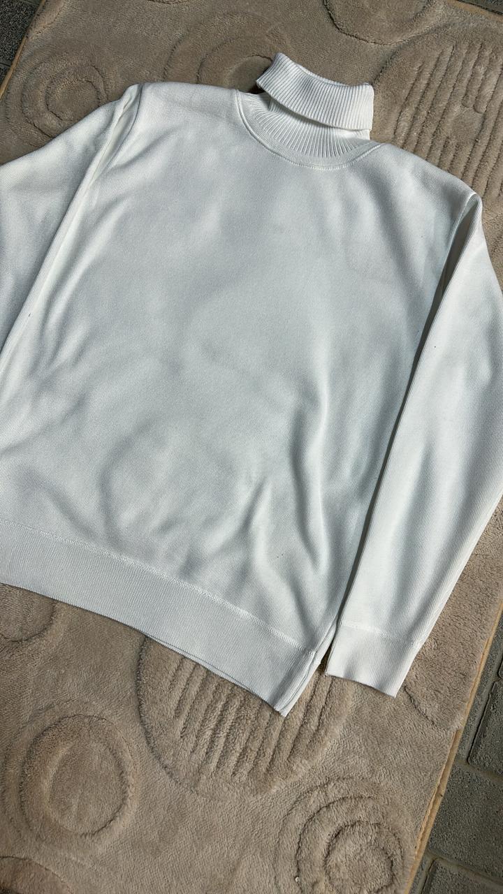 Crisp White Knit Turtleneck Sweater | Essential Clean Roll Neck