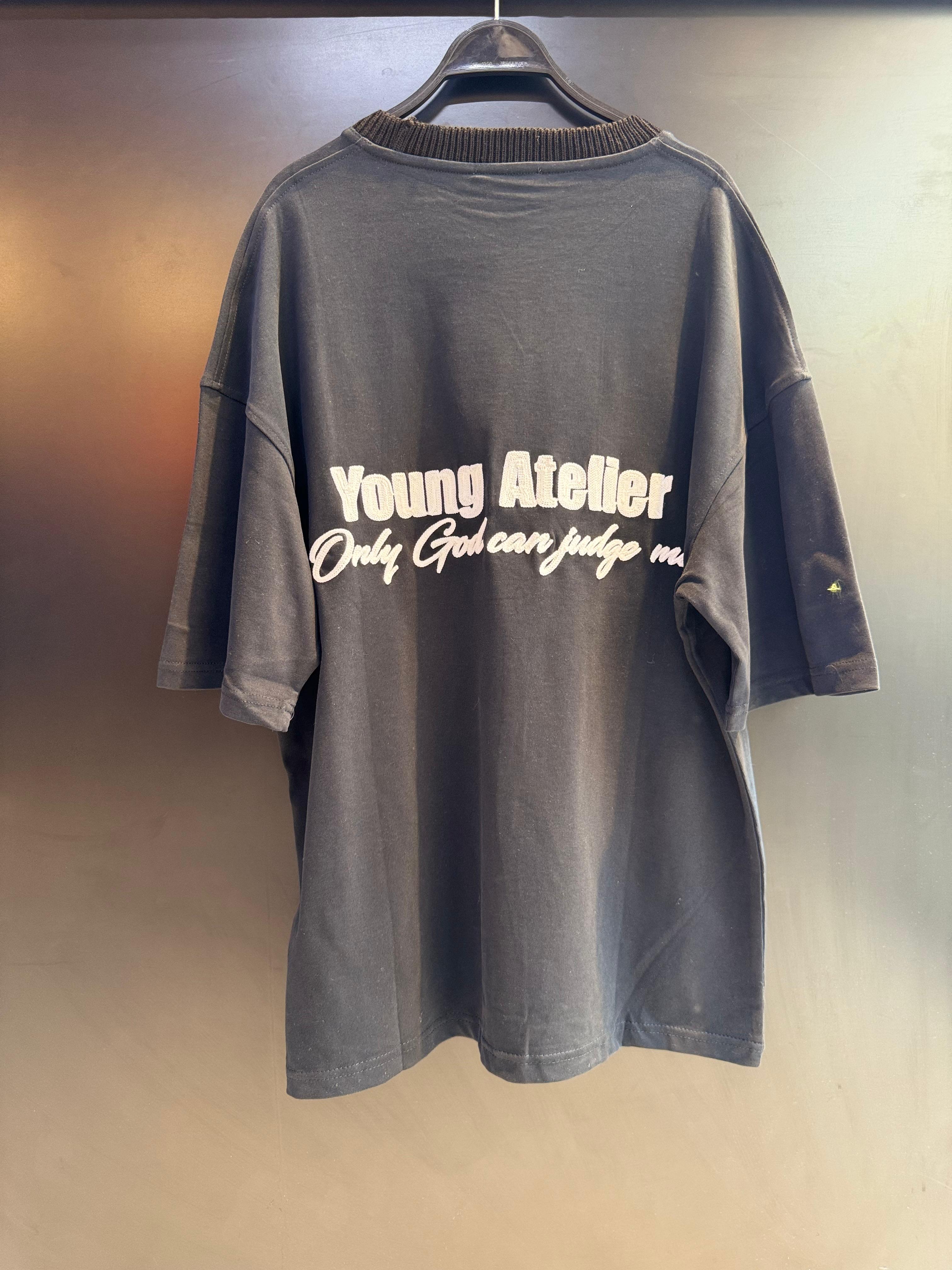Oversized "Young Atelier" T-Shirt with Ribbed Collar