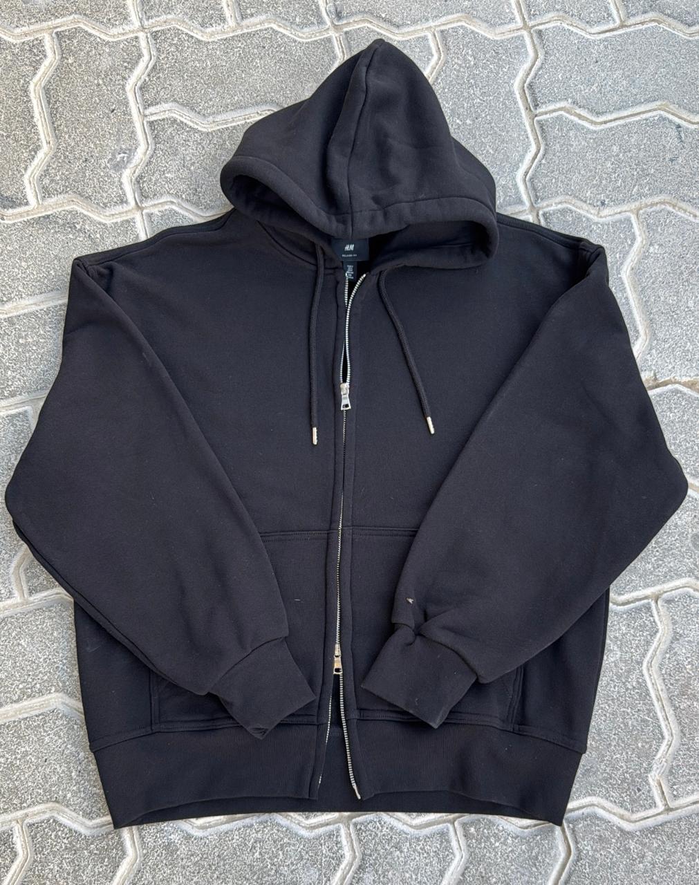 Essential Black Full-Zip Hoodie | H&M Basic Fleece Sweatshirt Jacket
